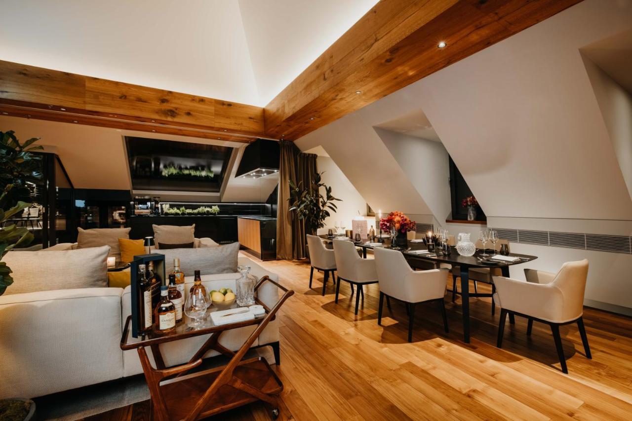 Do & Co Hotel Muenchen Exterior photo The restaurant